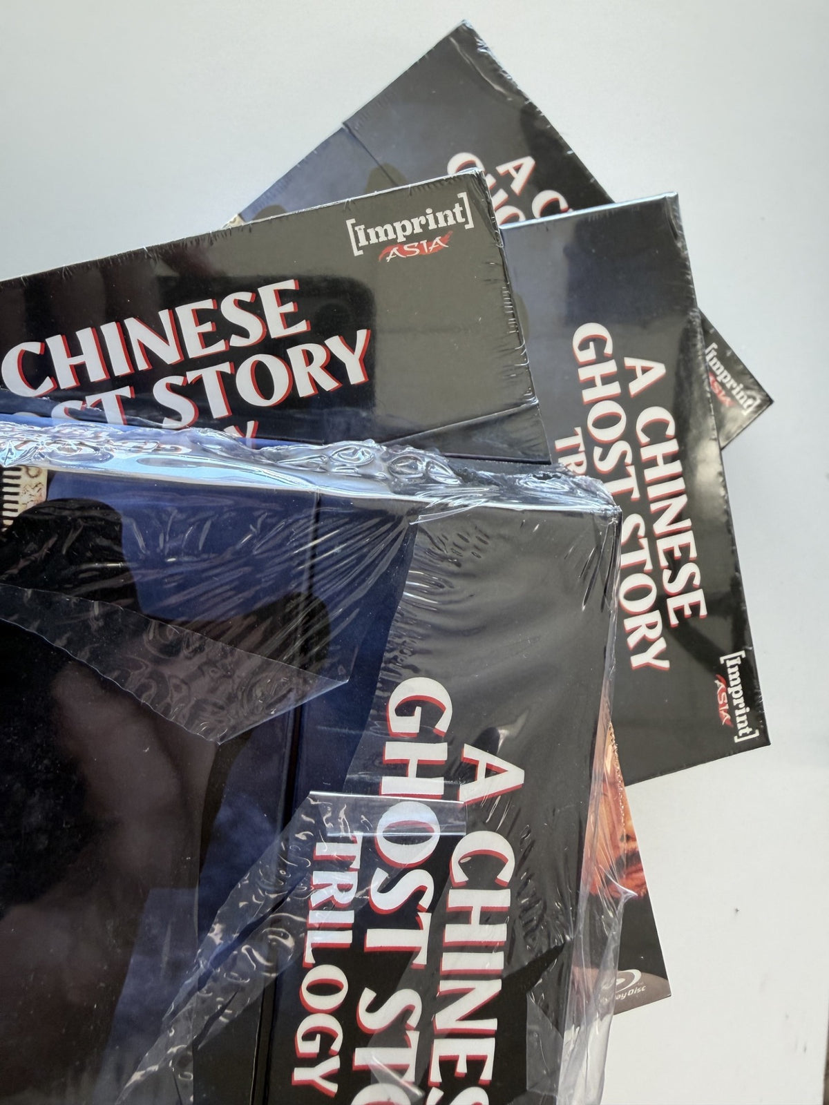 A Chinese Ghost Story Trilogy (1987 – 1991) Blu-ray SteelBook + Hardcover Booklet in Limited Edition Hardbox (Imprint/Region Free) DAMAGED HARDBOX & SHRINK WRAP ISSUES (See photos for product damage